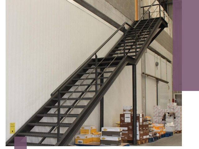 Лестницы для производства в Калининграде — изготовление и монтаж