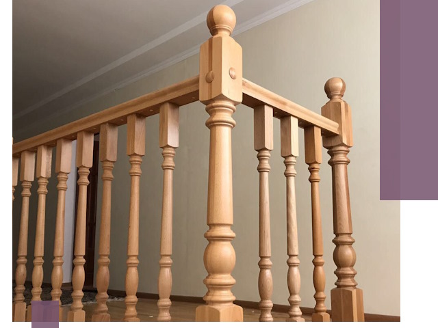 Деревянные перила на заказ в Калининграде: монтаж и изготовление