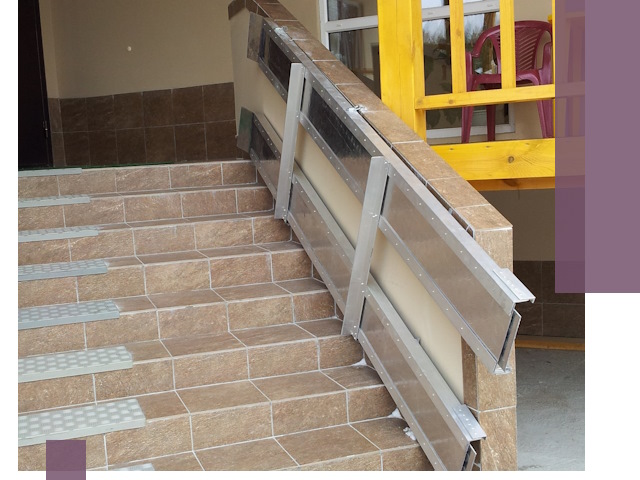 Откидные пандусы под ключ в Калининграде — монтаж и демонтаж