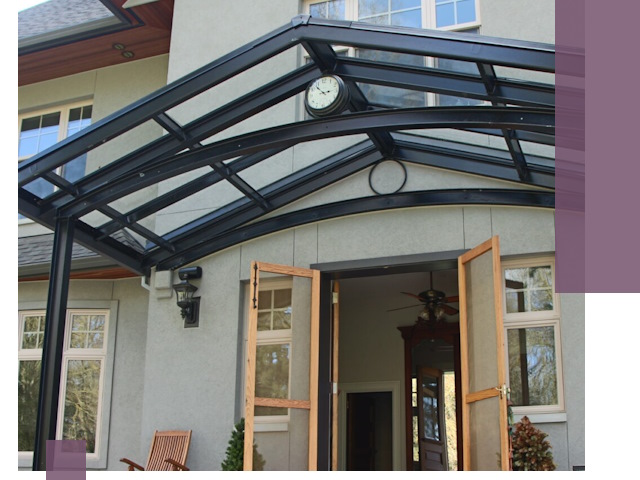 Изготовление и монтаж навесов и козырьков в Калининграде