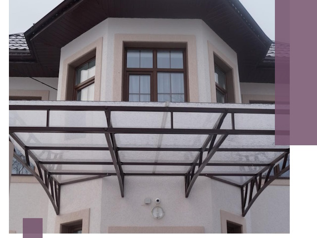 Козырьки из поликарбоната под ключ в Калининграде