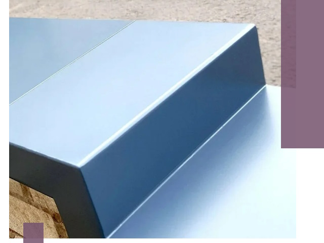 Крышки на парапет в Калининграде: изготовление и монтаж под ключ