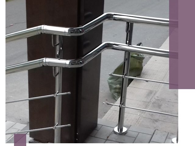 Монтаж поручней из нержавеющей стали в Калининграде качественно и быстро